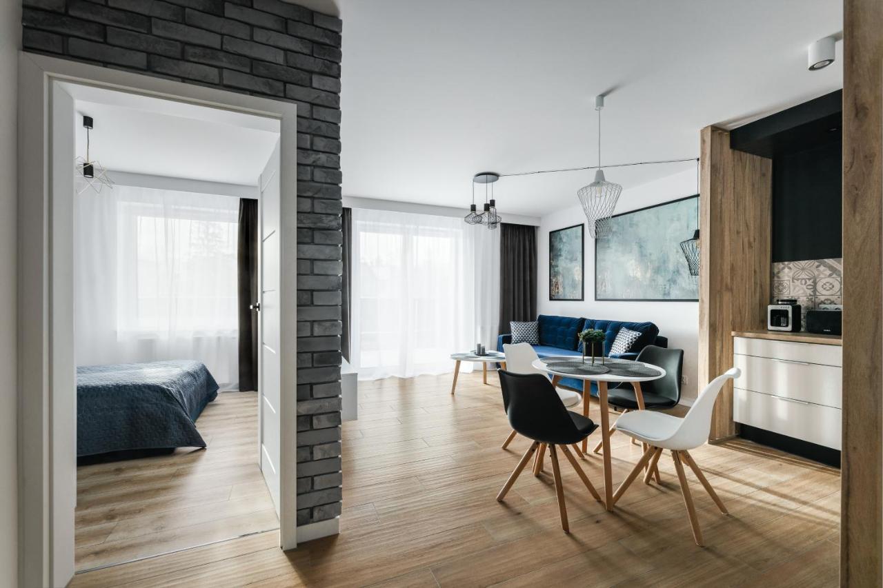 Apartament Sloneczniki Cieplice Appartement Jelenia Góra Buitenkant foto