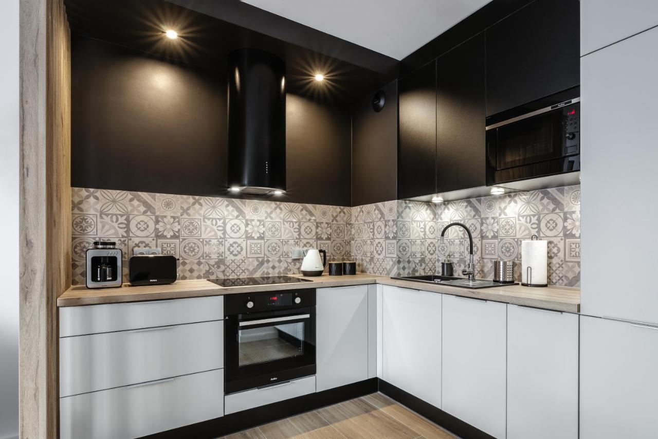 Apartament Sloneczniki Cieplice Appartement Jelenia Góra Buitenkant foto